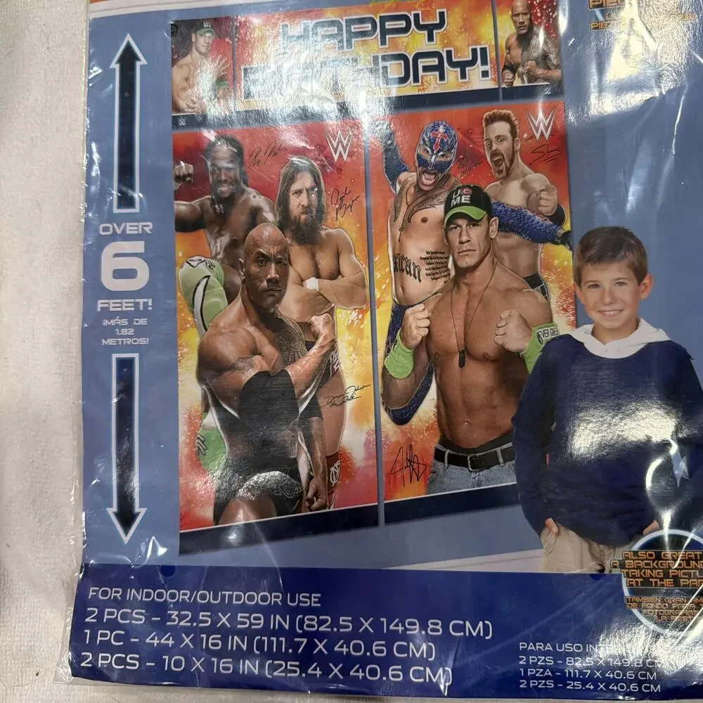 New Sealed WWE Scene Setter Wall Decorating Kit